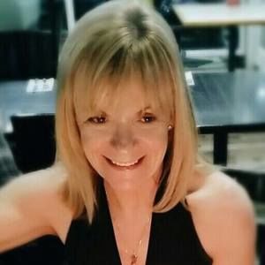 Meet your Posher, Leonie